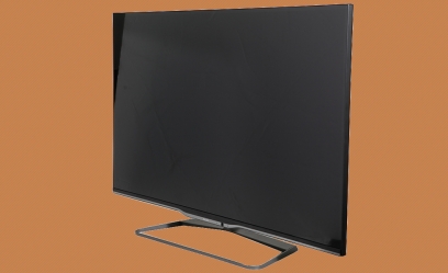 Com bom design e ótima qualidade de imagem, faltam diferenciais para essa TV da Philips