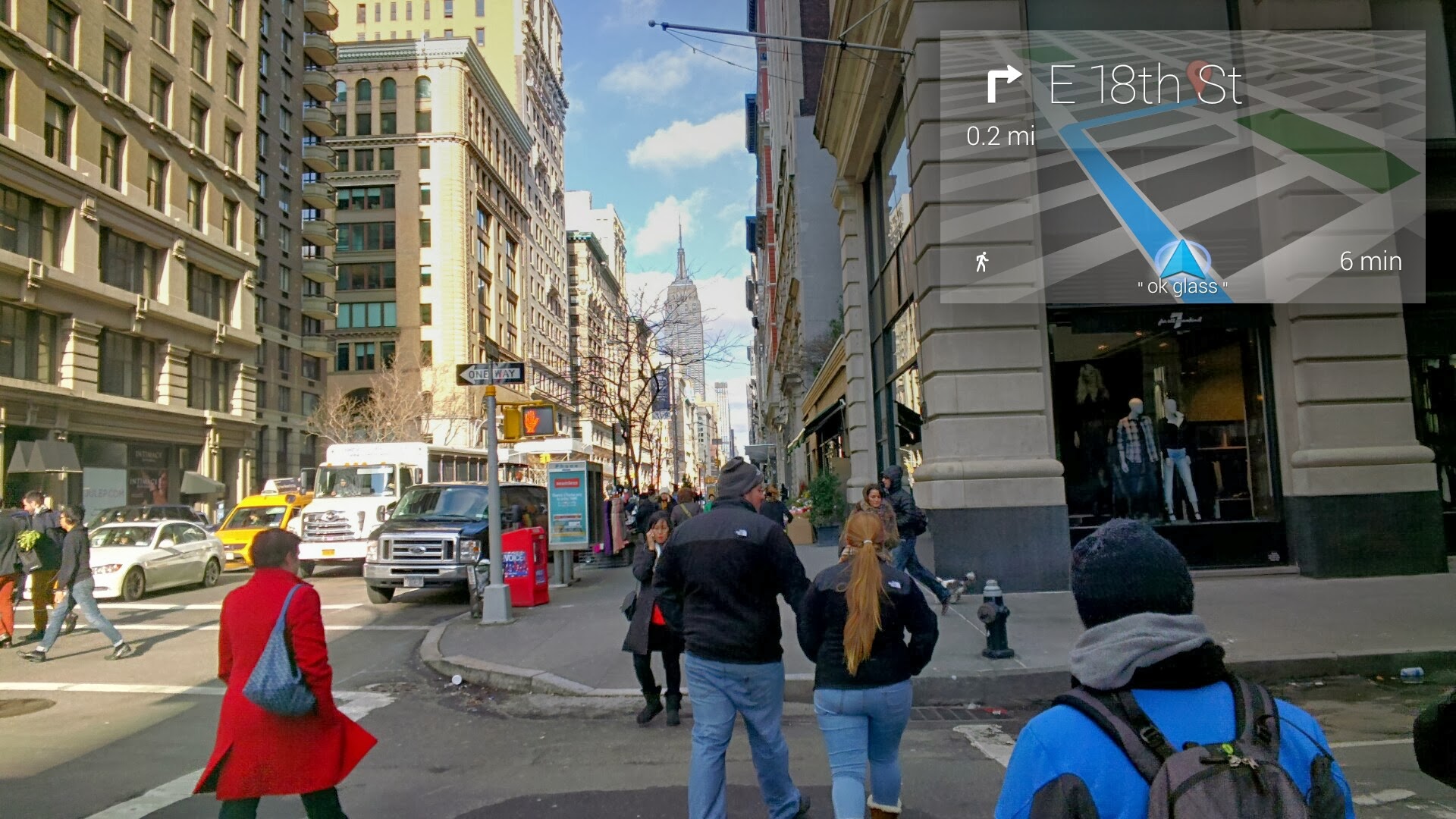 Google Glass guiando passo a passo para chegar em um endereço.