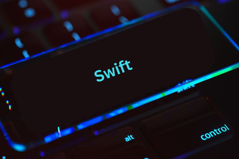 Como aumentar o desempenho de uma função Swift para ser 10 milhões de vezes mais rápida