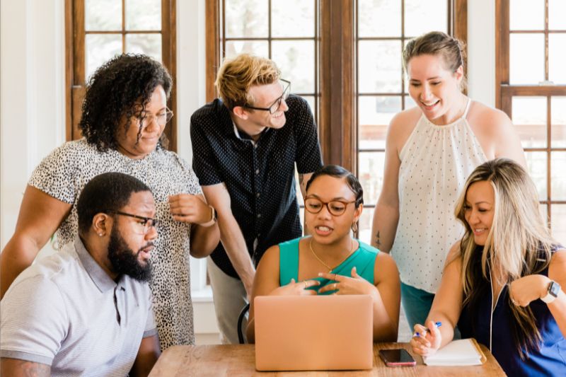 Programa Trainee voltado para desenvolvedores Salesforce abre inscrições para a 6ª edição