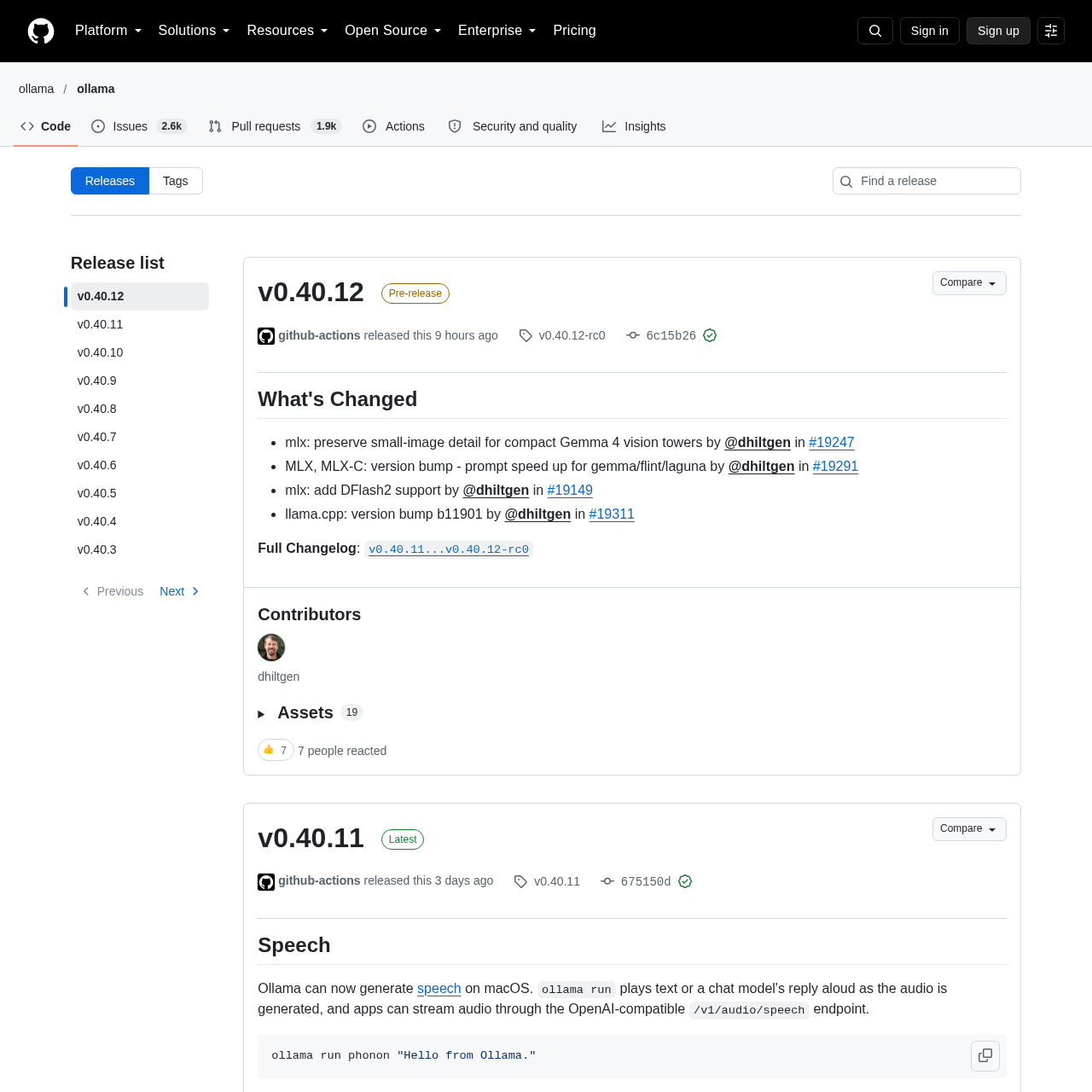 A página de releases do Ollama no GitHub lista as versões mais recentes, como v0.40.12 e v0.40.11, com seus respectivos changelogs e contribuidores