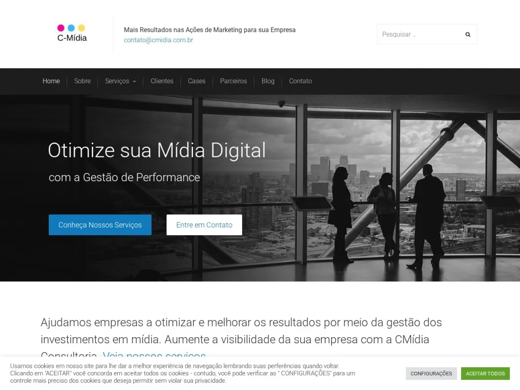 Página inicial do site de CMídia - Gestão de Perfomance Digital
