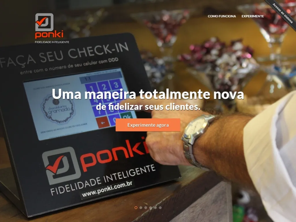 Página inicial do site de Ponki